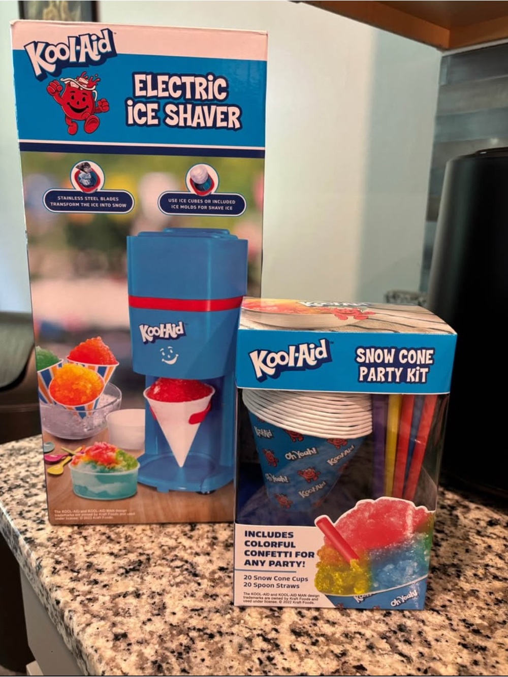 Kool-Aid Electric Ice Shaver and Snow Cone Party Kit NWT